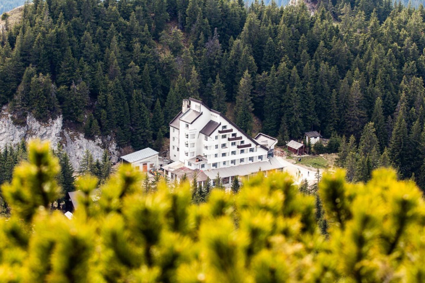 Hotel Alpin Rarau Câmpulung Moldovenesc Dış mekan fotoğraf